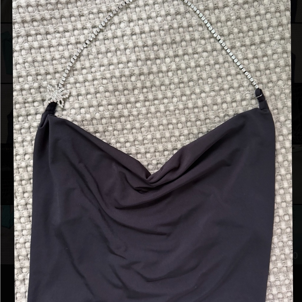 Elegant Black Cropped Halter Top with Diamond Straps
